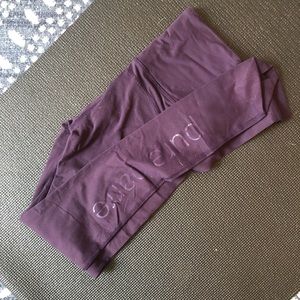 Splits 59 x Pure Barre leggings!